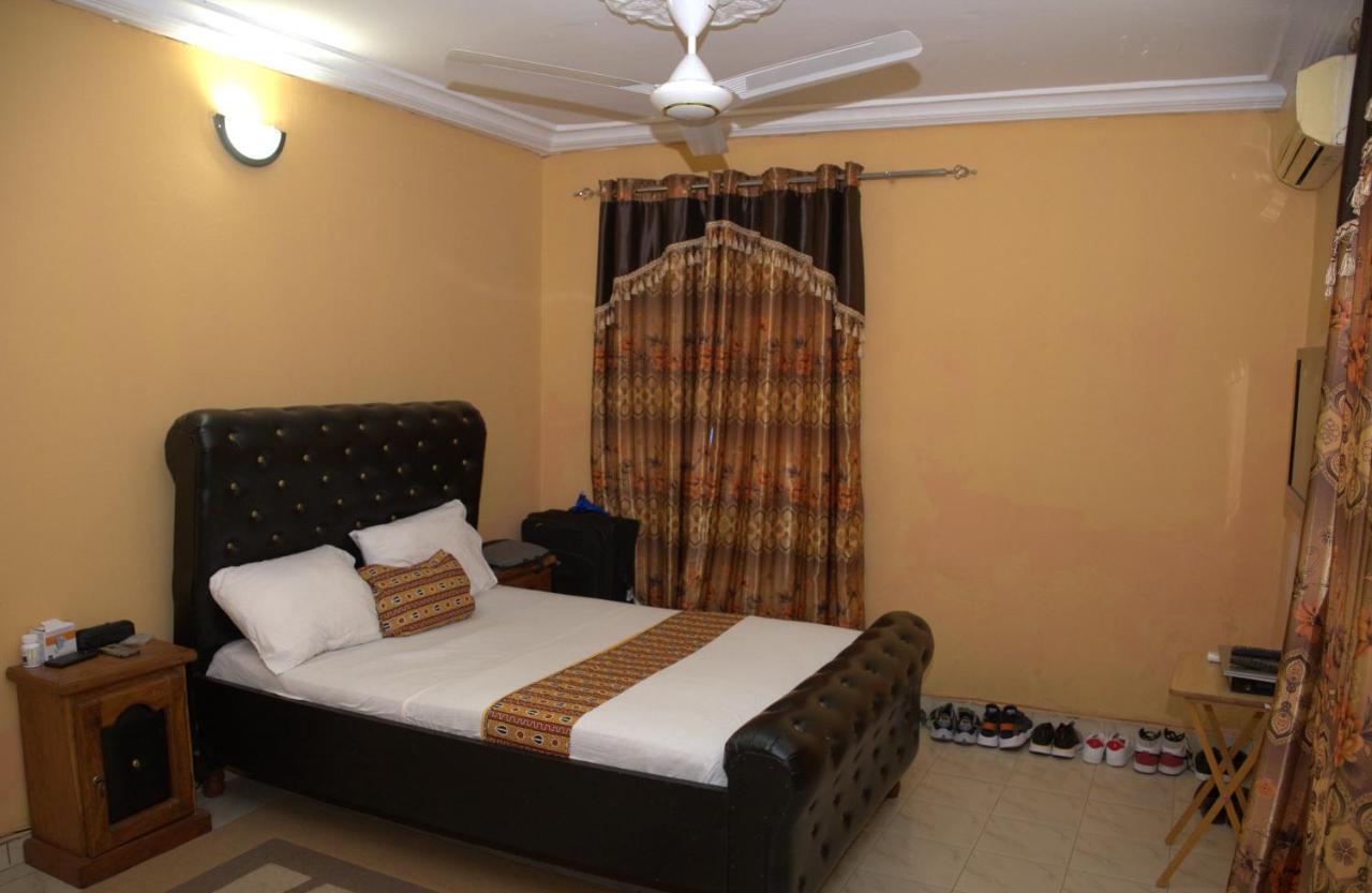 Faith And Grace Guest House Lamin Beretto Exteriér fotografie